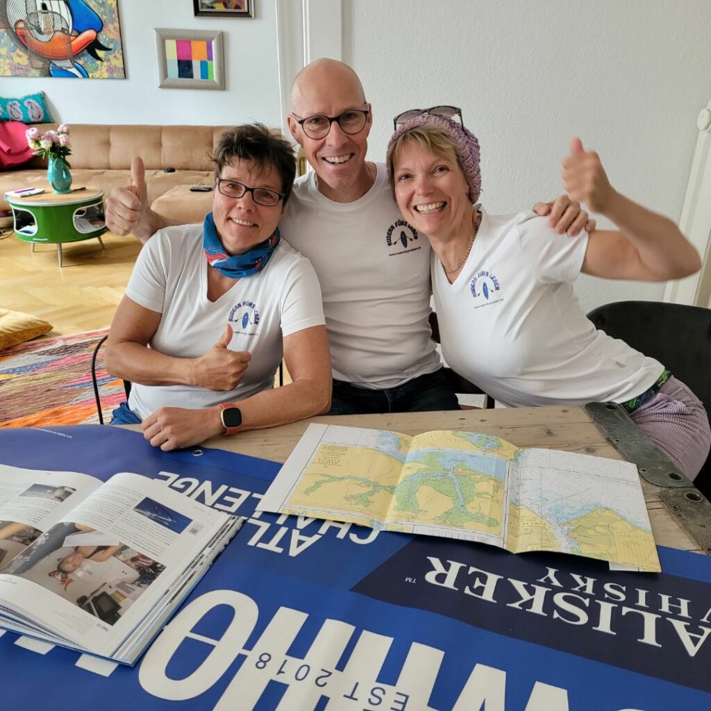 Martin Stengele mit Steffi Kluge (rechts) und seiner Schwester Anita